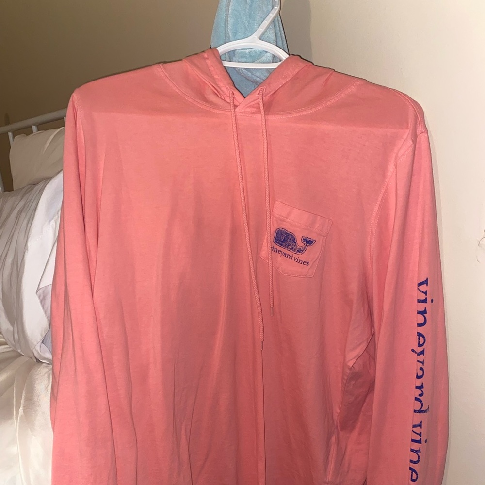 Vineyard vine hoodie